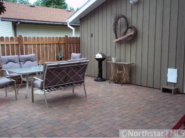 508 Maple St, Paynesville, MN 56362