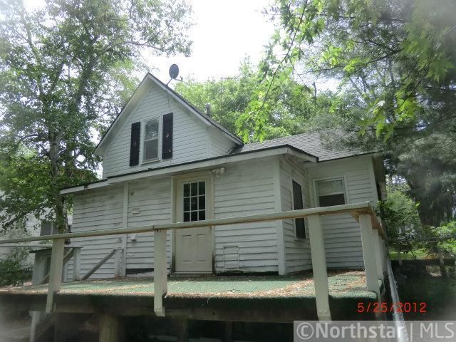 205 E State St, Dresser, WI 54009