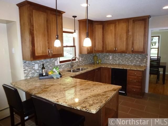 916 E 53rd St, Minneapolis, MN 55417