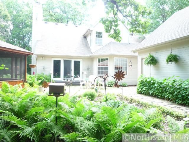 4694 Olson Lake Trl, Oakdale, MN 55128