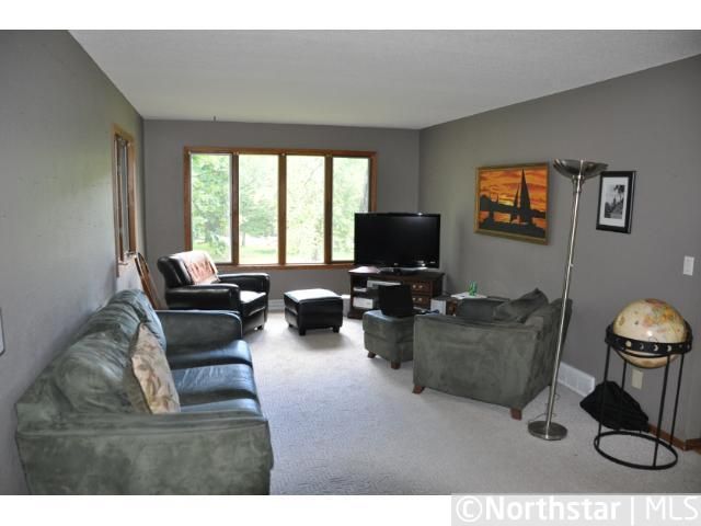 12276 44th St, Clear Lake, MN 55319