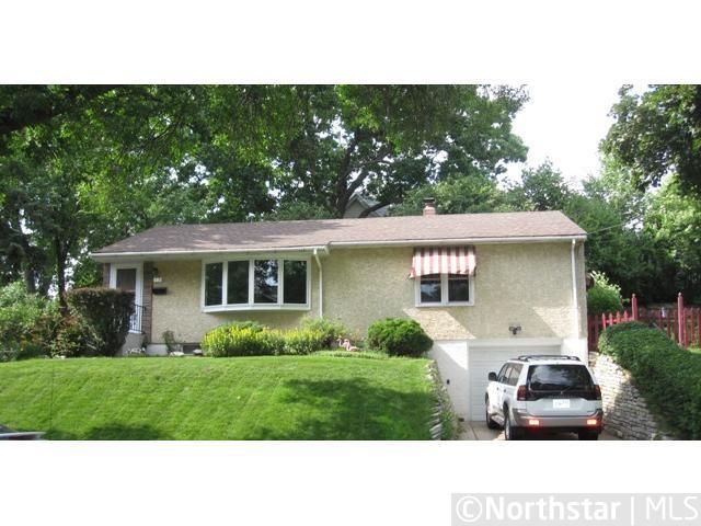 581 Orange Ave E, Saint Paul, MN 55130