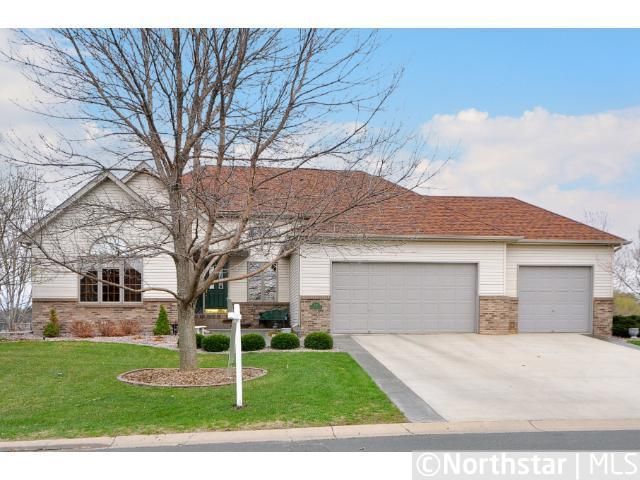 217 William Lakeshore Dr, Waconia, MN 55387