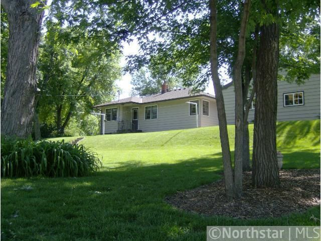 404 5th Ave NE, Saint Cloud, MN 56304