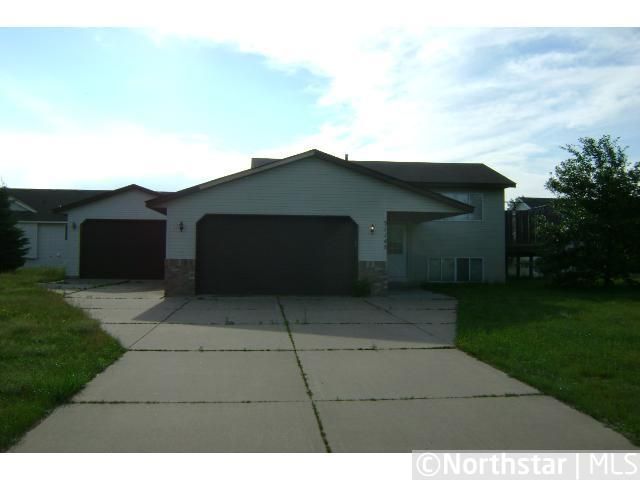 31145 Foley Ave, Stacy, MN 55079