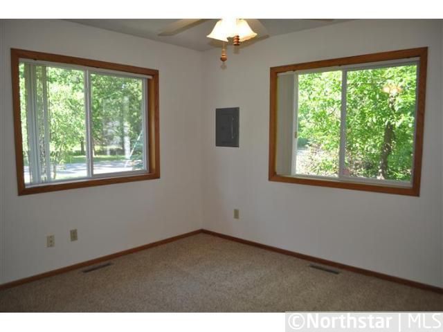 216 Park Ave W, Hackensack, MN 56452