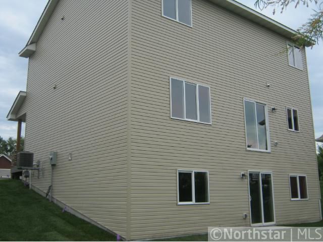 3542 122nd Cir NE, Blaine, MN 55449