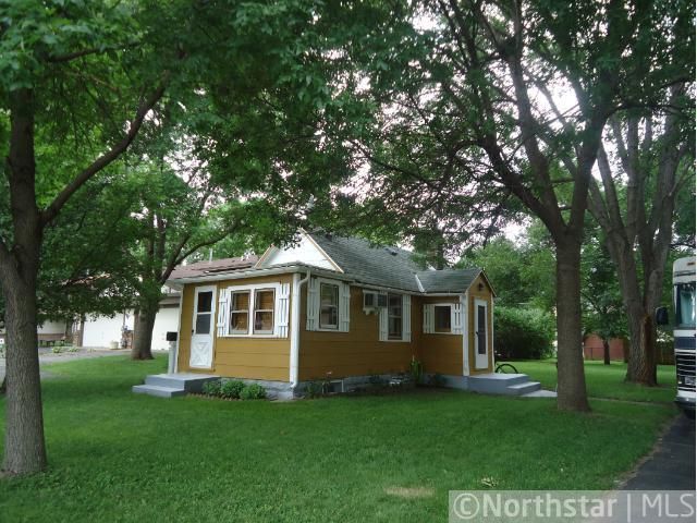 1017 4th Ave E, Shakopee, MN 55379