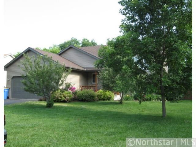 10153 47th St NE, Saint Michael, MN 55376