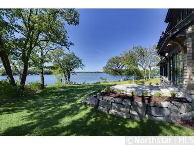 4608 Palmer Pointe Rd, Minnetrista, MN 55331