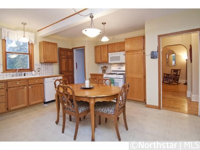 5918 Lynwood Blvd, Mound, MN 55364