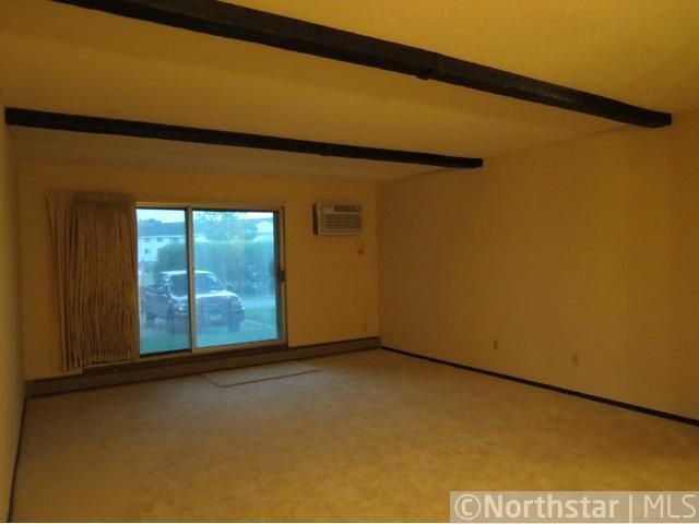 2011 E 122nd St, Burnsville, MN 55337