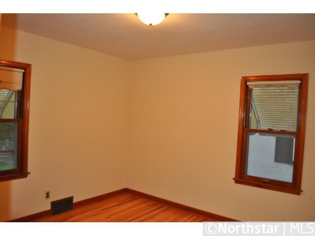 1608 5th St E, Saint Paul, MN 55106