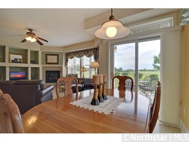 1141 Gallery Ln #1141, Chaska, MN 55318