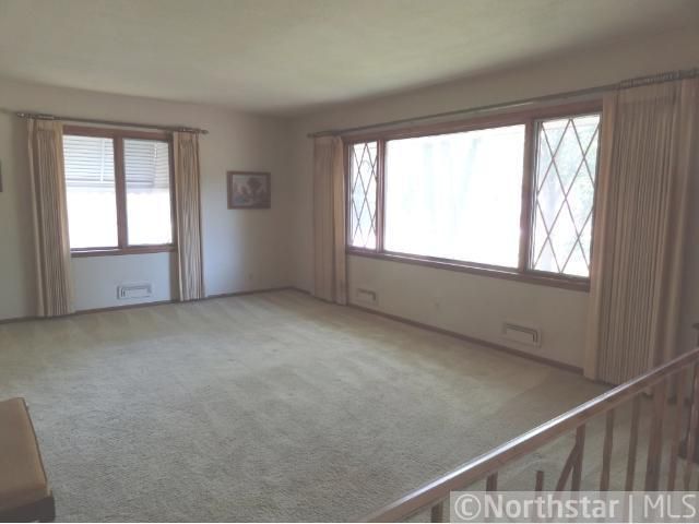 4433 Rutledge Ave, Edina, MN 55436