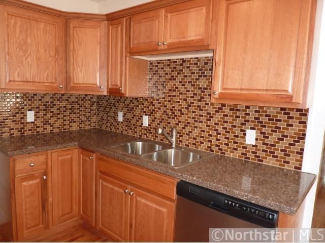 1000 E Goodrich Ave E, Saint Paul, MN 55105