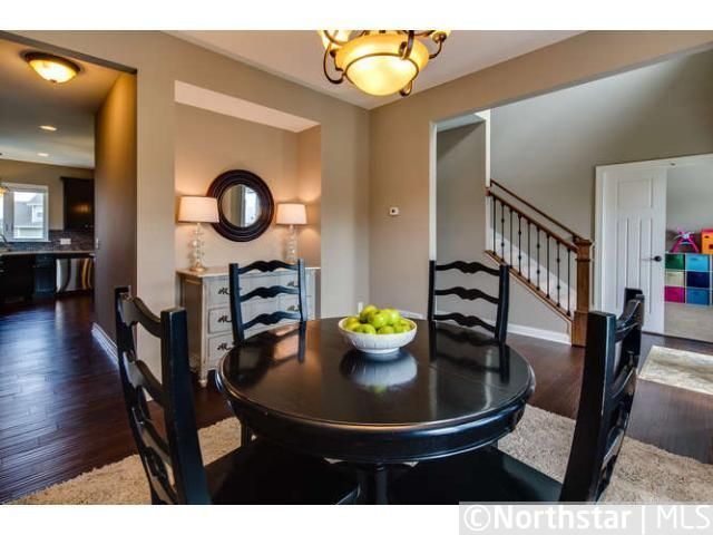 295 Liberty Heights Dr, Chaska, MN 55318