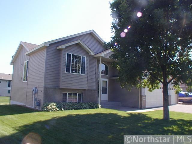 4400 Sterling Dr, Big Lake, MN 55309
