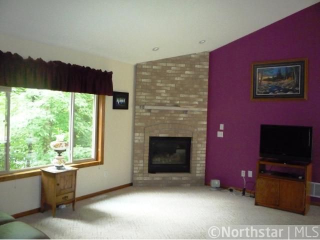 410 12th St NW, Buffalo, MN 55313