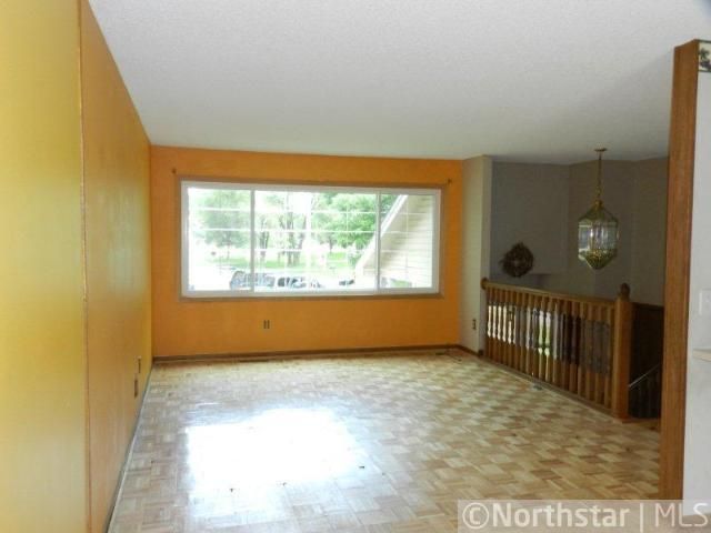 11915 Wintergreen St NW, Coon Rapids, MN 55448