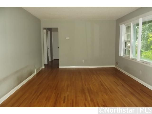 5409 Penn Ave N, Brooklyn Center, MN 55430