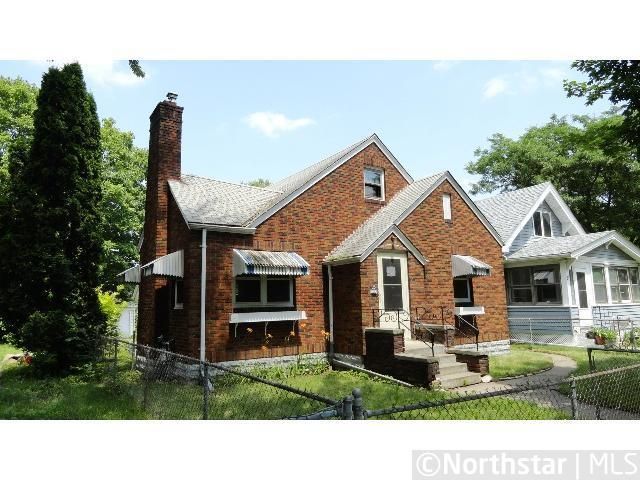 95 Geranium Ave W, Saint Paul, MN 55117