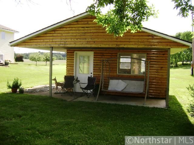26487 Roanoke St NW, Isanti, MN 55040