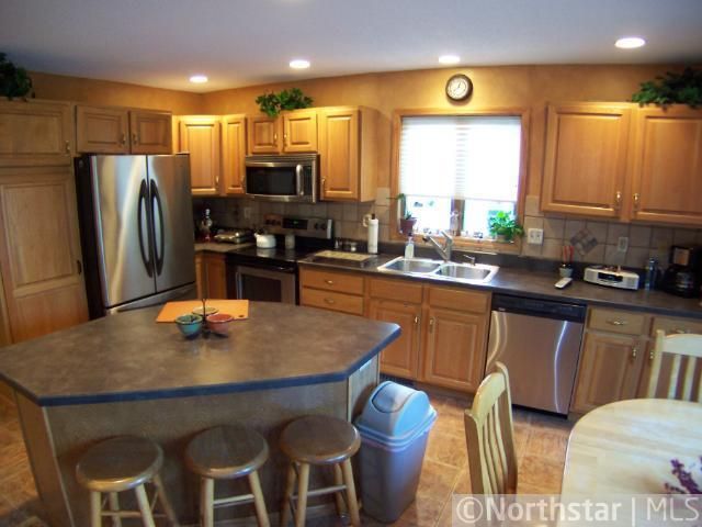 3526 Kosec Dr, Red Wing, MN 55066