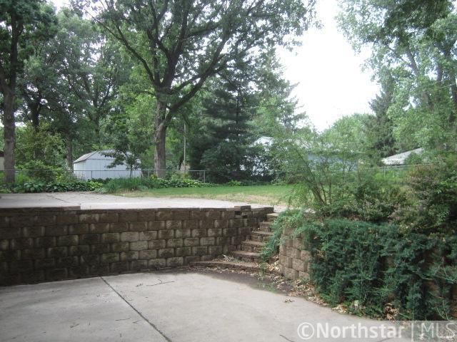 241 Aurora Ln, Circle Pines, MN 55014