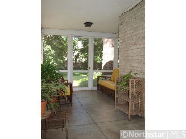 5300 Oaklawn Ave, Edina, MN 55424