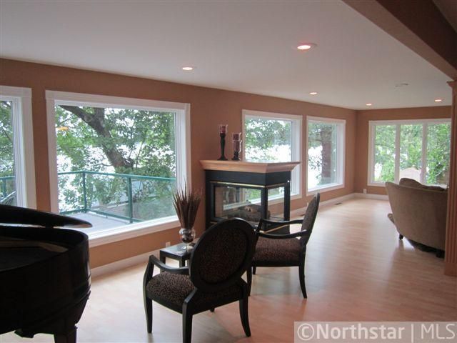 6856 107th Ave, Clear Lake, MN 55319