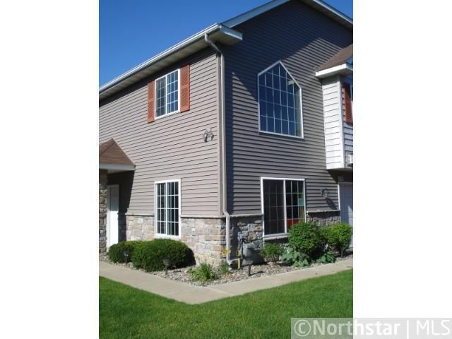 3350 Jansen Way, Vadnais Heights, MN 55127