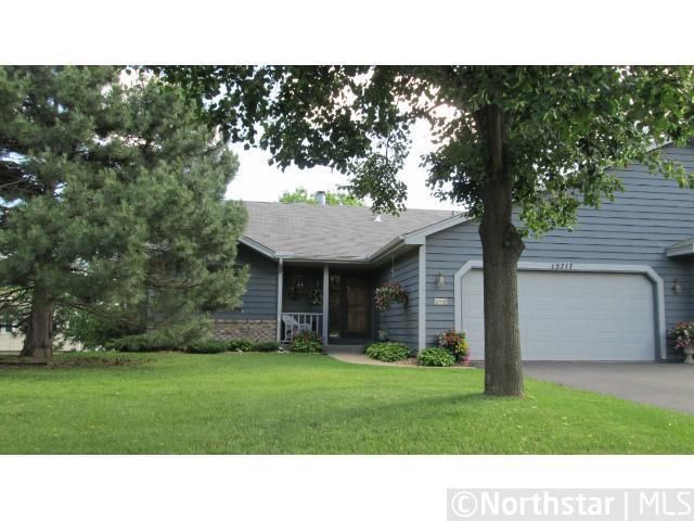 15717 Maple Island Ct, Burnsville, MN 55306