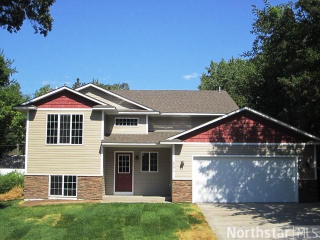 551 Hugo St NE, Fridley, MN 55432