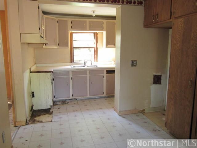 1640 Concord St S, South Saint Paul, MN 55075
