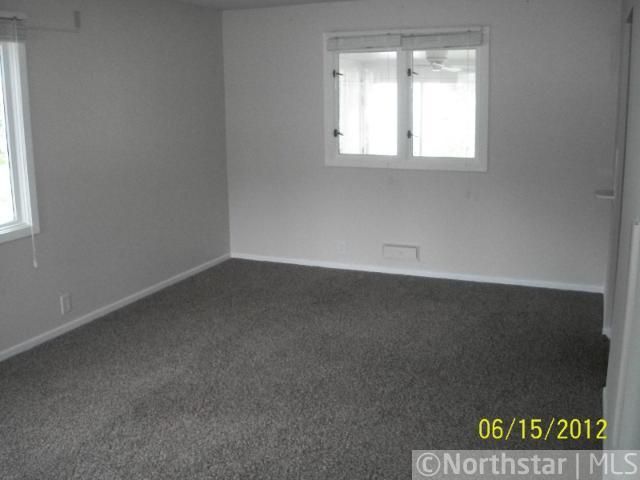 685 3rd Ave SW, Hutchinson, MN 55350