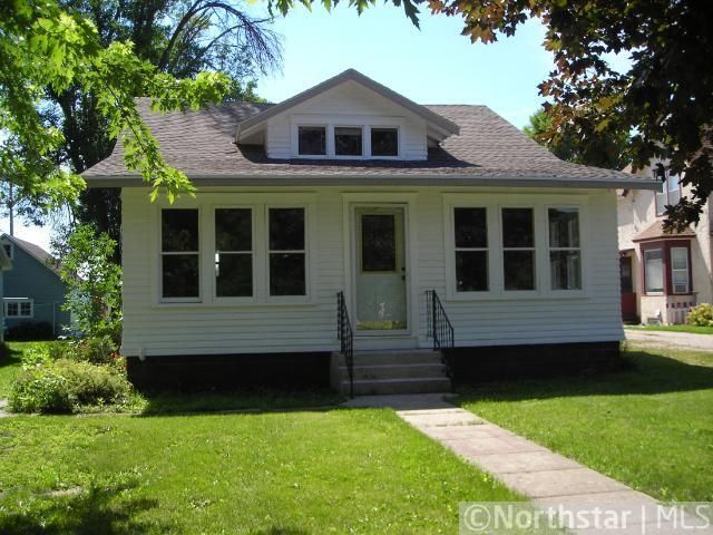 330 3rd St W, Hector, MN 55342