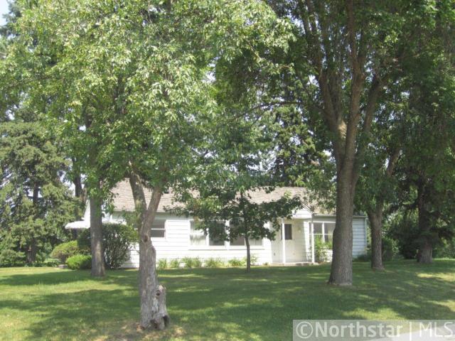 3400 Overlook Dr, Bloomington, MN 55431