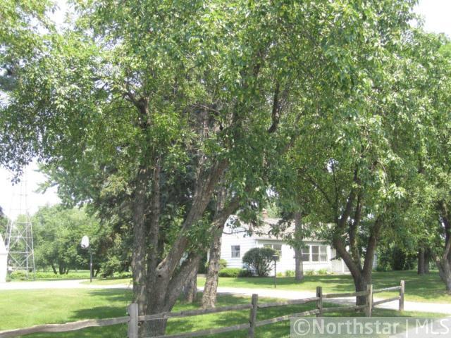 3400 Overlook Dr, Bloomington, MN 55431