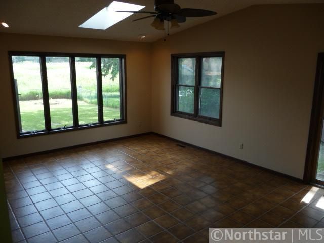 7178 Imperial Cir S, Cottage Grove, MN 55016