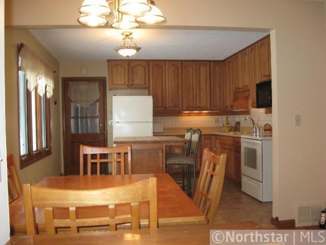10633 Queen Ave S, Bloomington, MN 55431