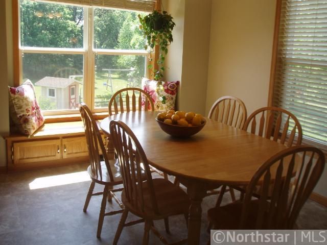 7870 Baylor St, Wyoming, MN 55092