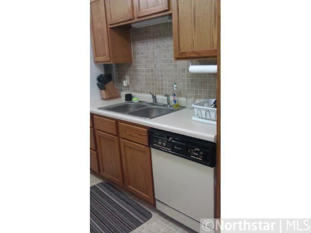 1038 Carmel Ct, Shoreview, MN 55126