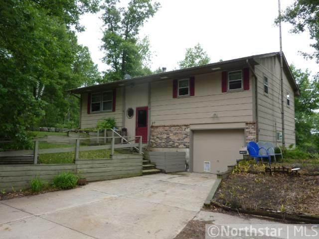 1423 W Shamineau Dr, Motley, MN 56466