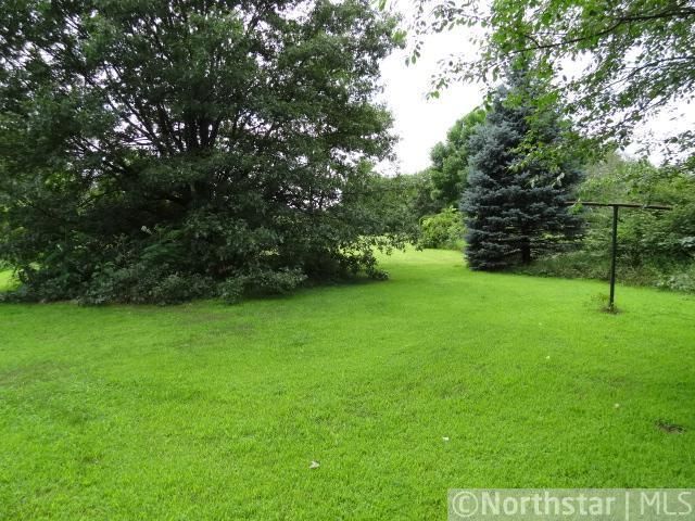 7831 Lake Dr, Lino Lakes, MN 55014