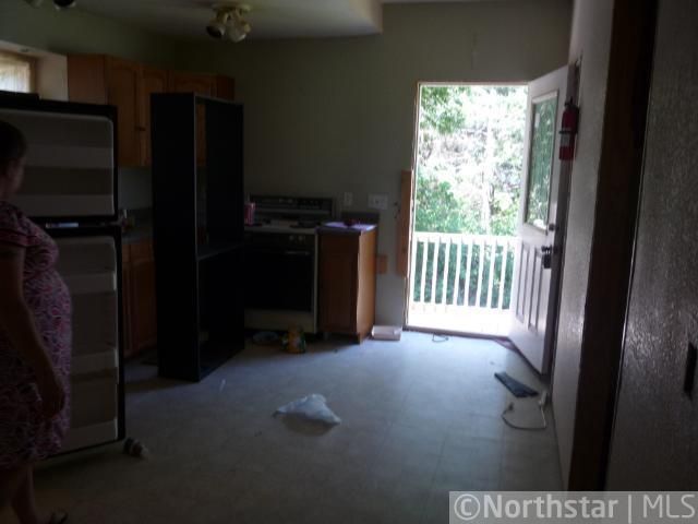 201 Broadway St SE, Isanti, MN 55040