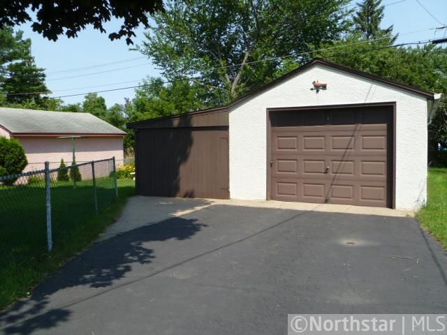 1685 Fremont Ave, Saint Paul, MN 55106