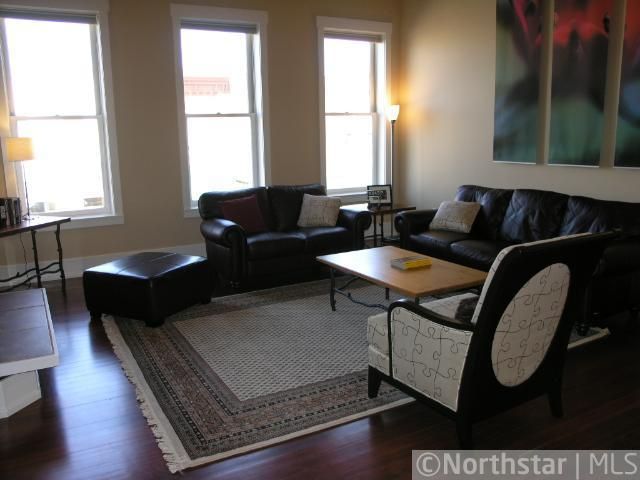 421 Division St S #201, Northfield, MN 55057