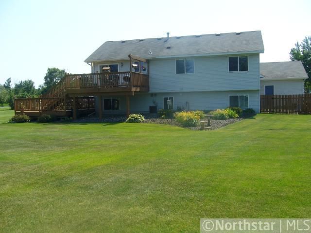 7845 Baylor St, Wyoming, MN 55092