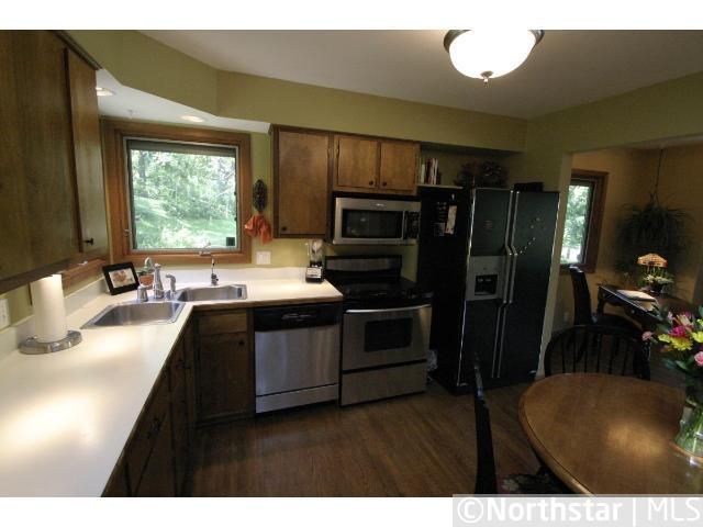 8711 Boone Ct, Saint Louis Park, MN 55426